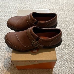 Merrill Dassie buckle shoes